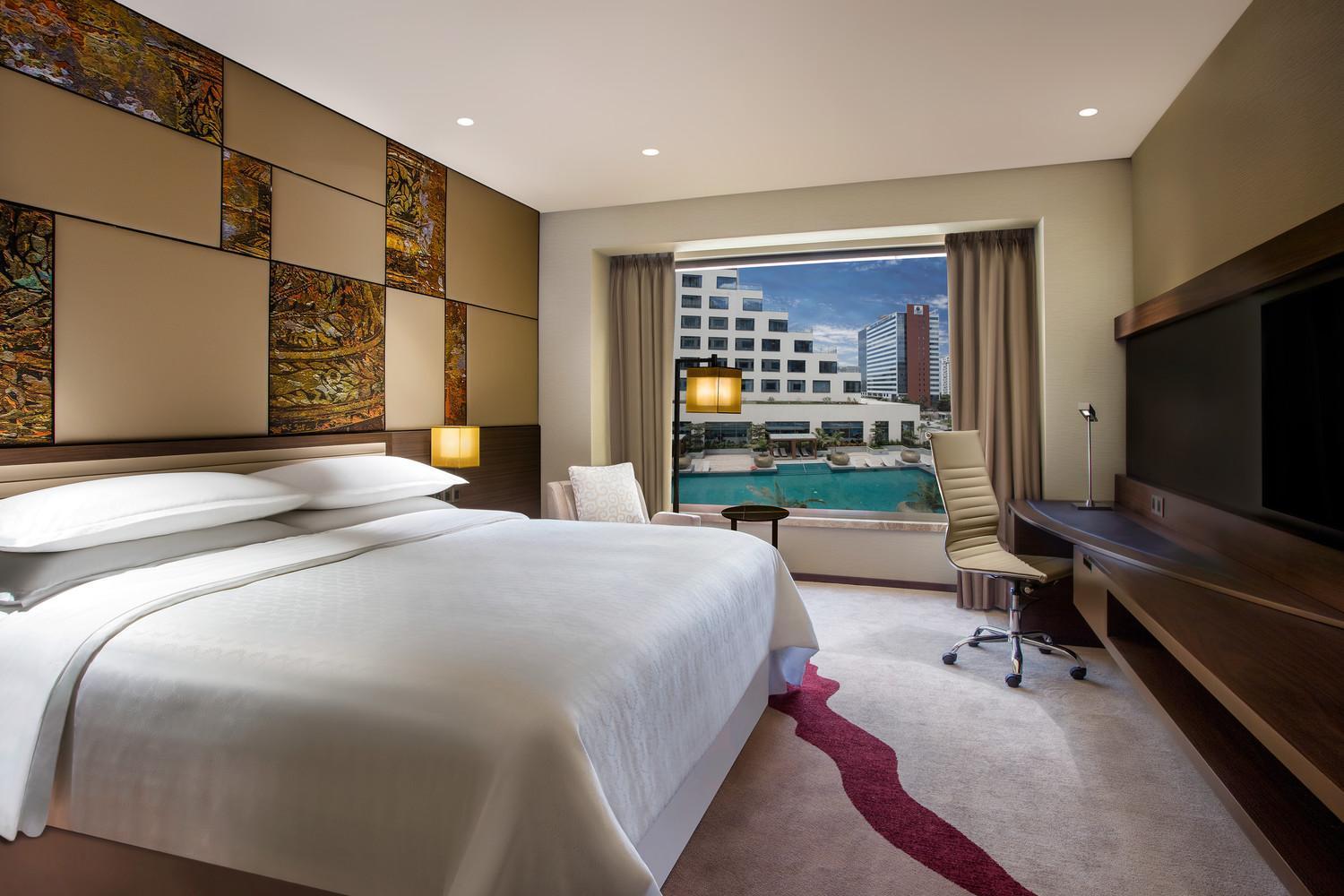 Sheraton Grand Bengaluru Whitefield Hotel & Convention Center Eksteriør billede