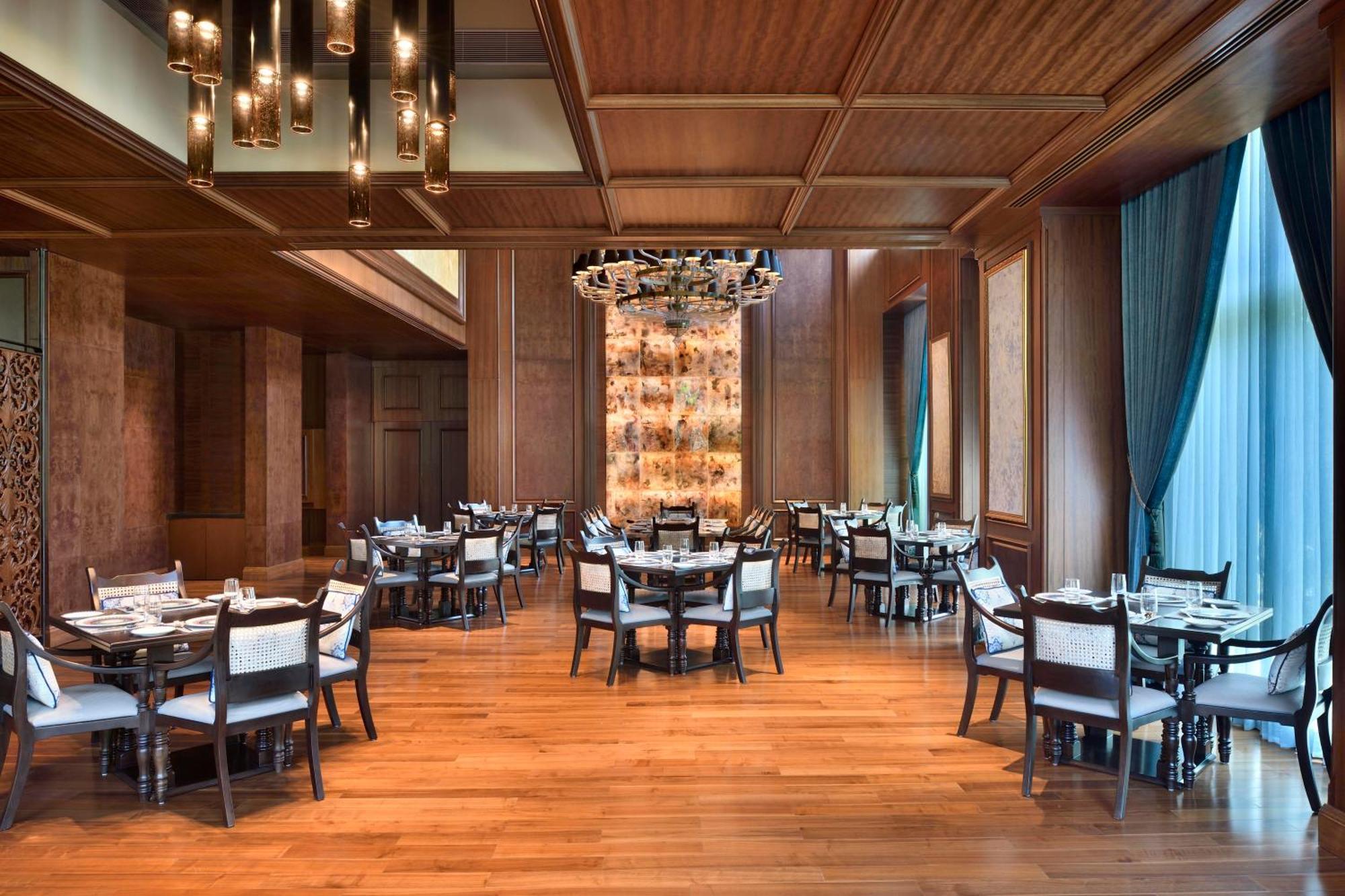 Sheraton Grand Bengaluru Whitefield Hotel & Convention Center Eksteriør billede