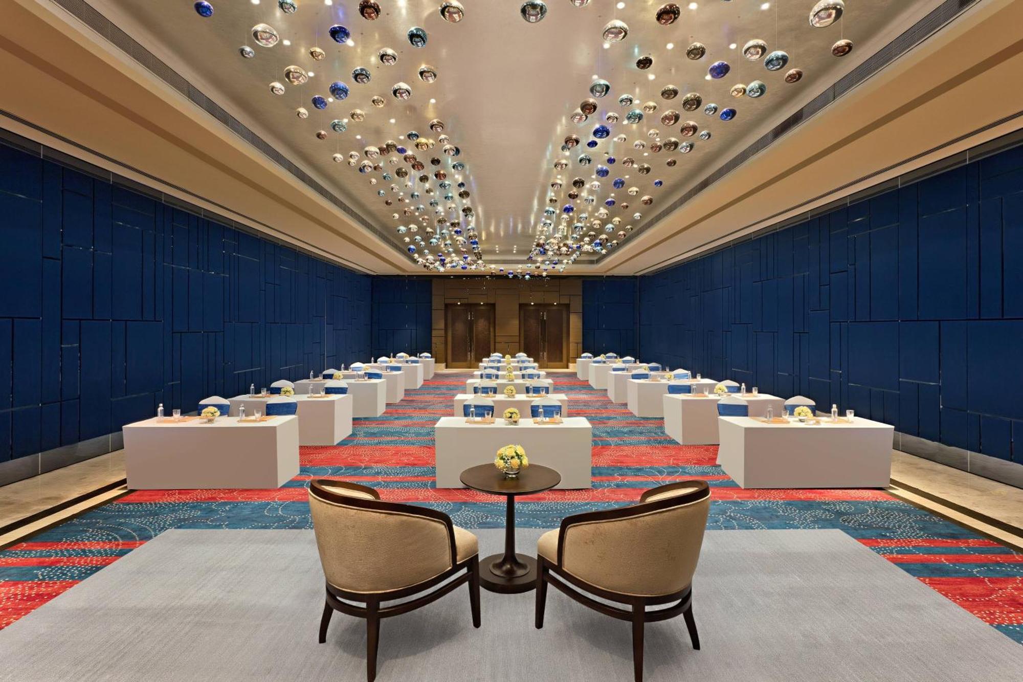 Sheraton Grand Bengaluru Whitefield Hotel & Convention Center Eksteriør billede